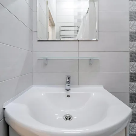 Apartment Modern In The Old