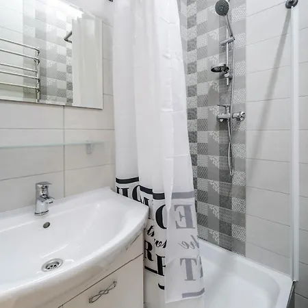 Daire Modern In The Old